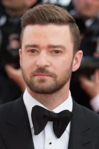 Hairstyles-For-Medium-Length-Hair-Party.webp